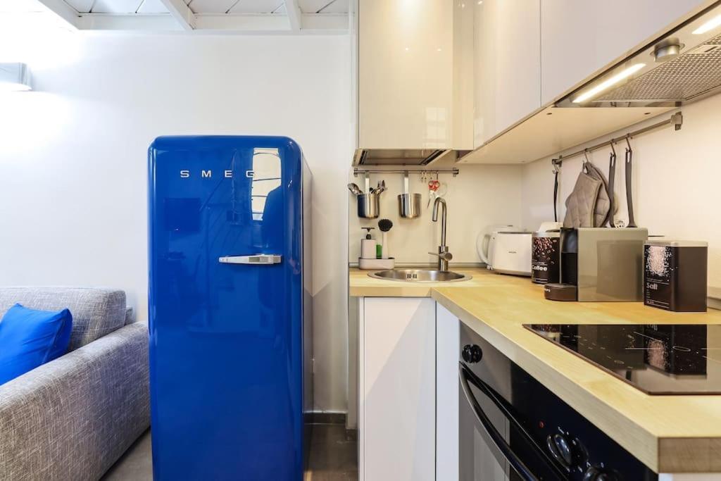 Cozy Loft Navigli, Close To Duomo And Bocconi - Italy Flat Vacation Milan Bagian luar foto